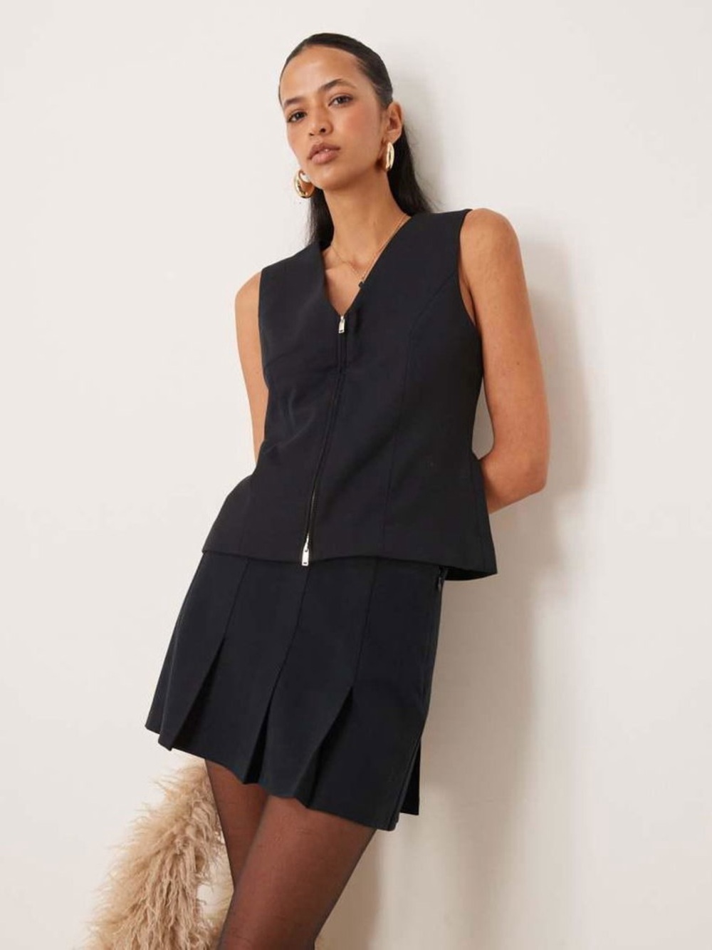 Abercrombie & Fitch Tailored Zip Vest Black Sleeveless Top Size M